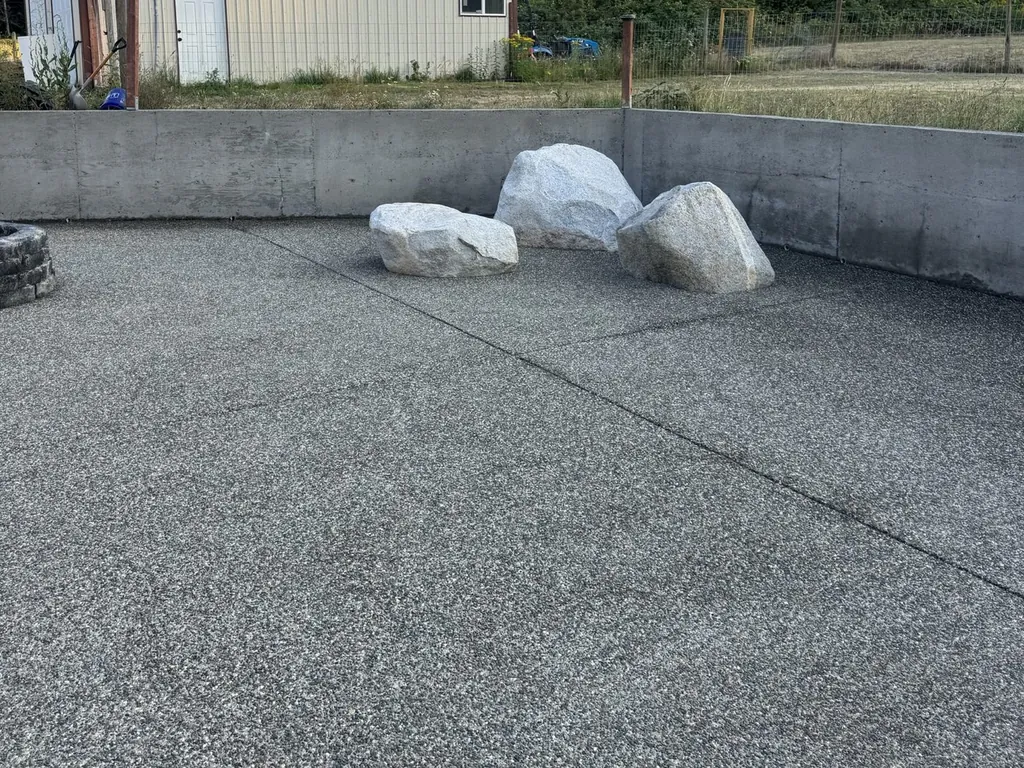 Concrete driveway after RinzUP pressure washing